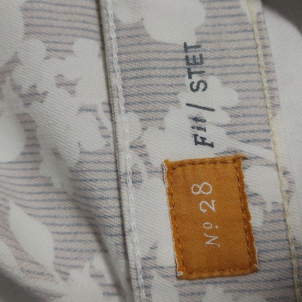 Pilcro and then Letterpress/Anthropologie Floral Stet Jeans - Picture 4 of 12